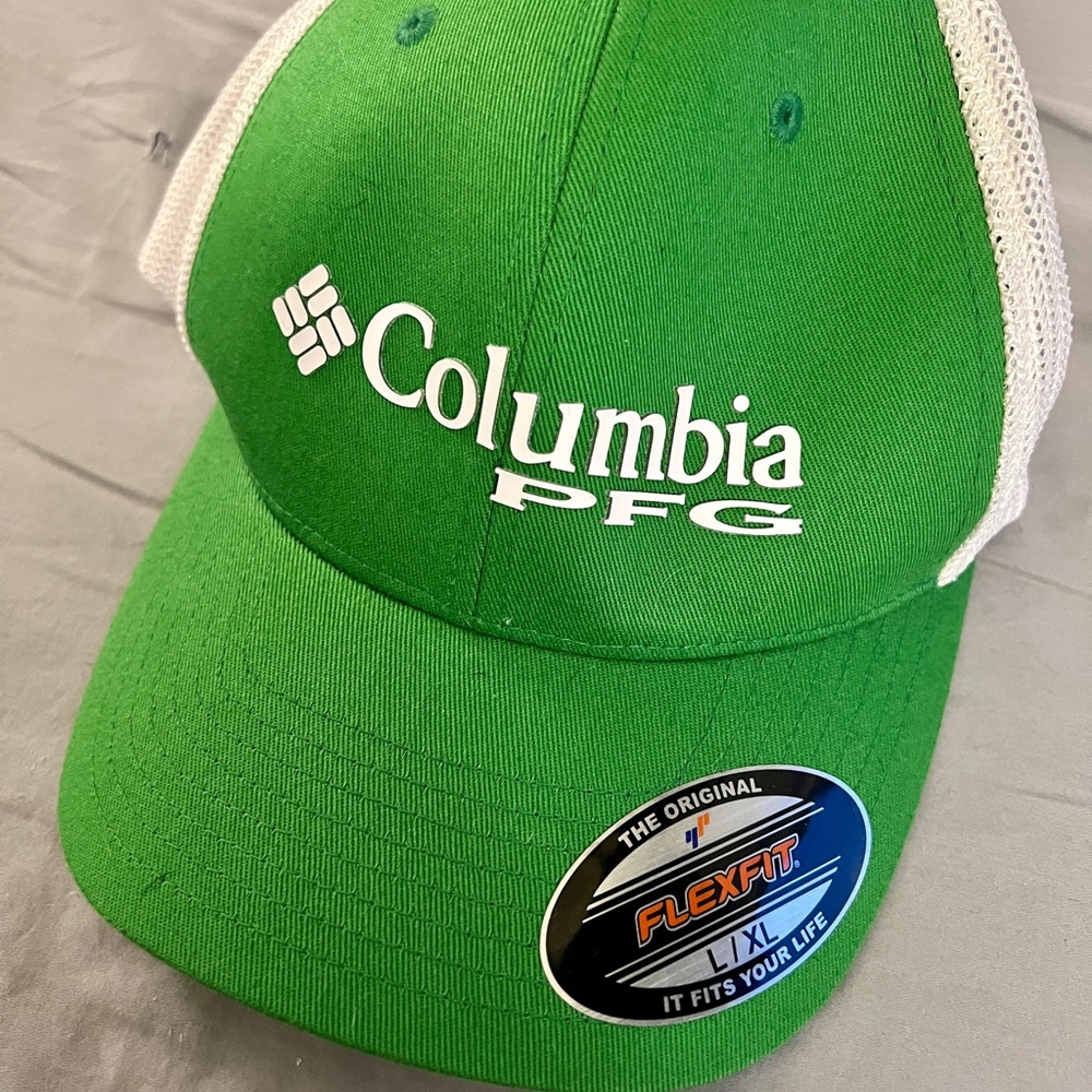 Columbia PFG White and Green Flexfit Cap